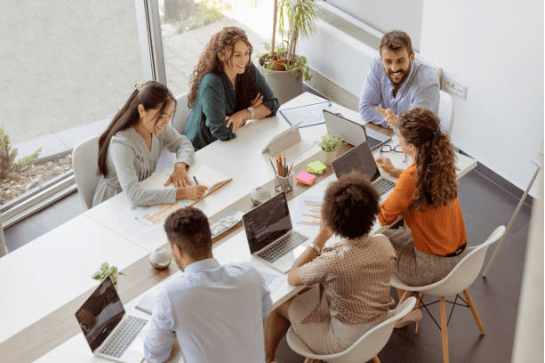 <strong>How to Land a Project Manager Job in Canada</strong> 1 image 1
